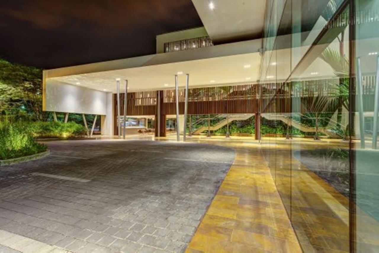 Hotel Estelar & Centro De Convenciones 5*