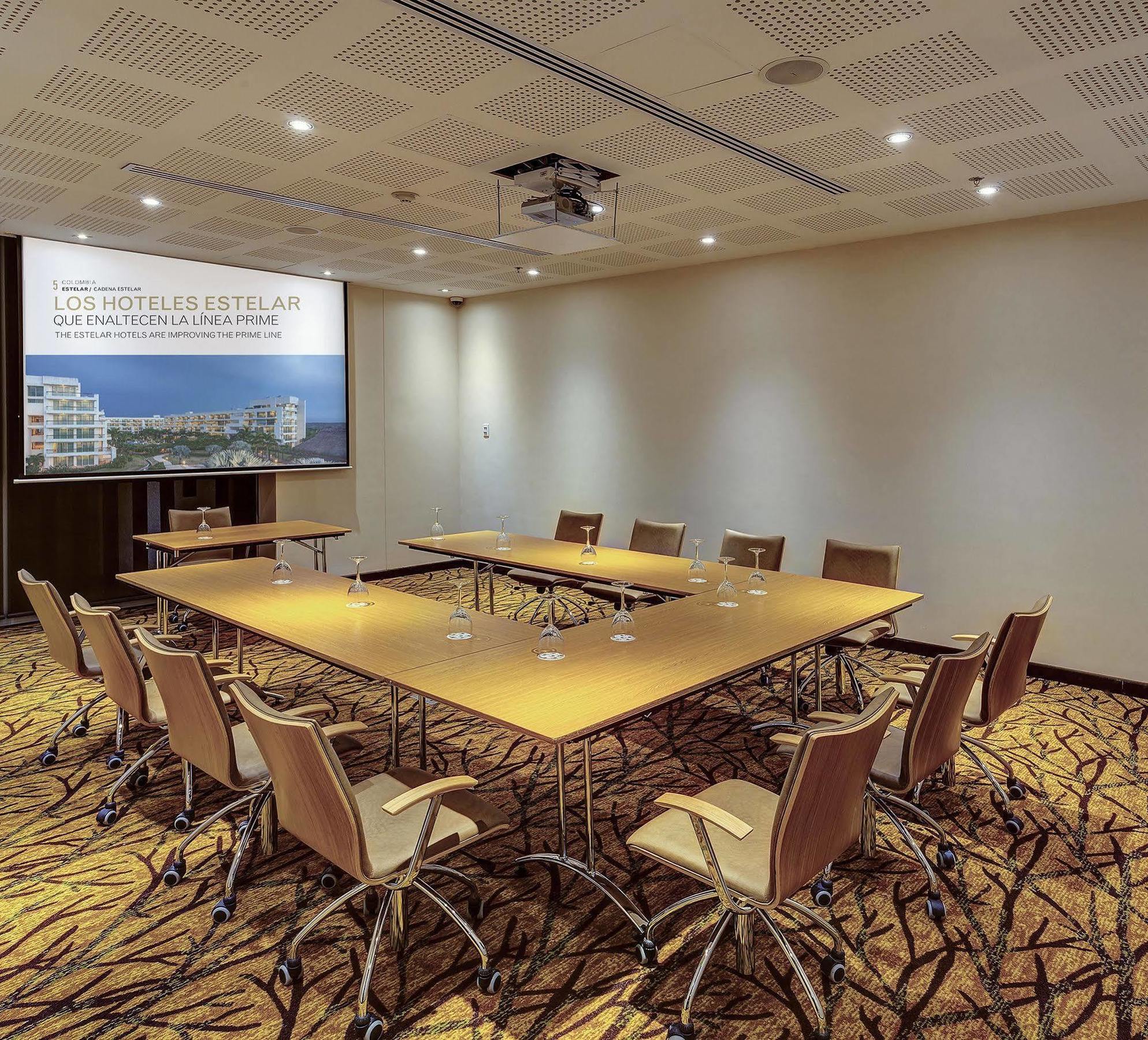 Hotel Estelar Hotel&centro De Convenciones 5*